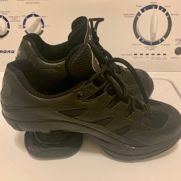 ZCoil Shoes Zcoil Shoes Poshmark